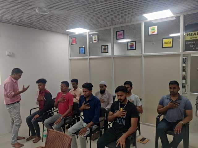 Offline course classroom training